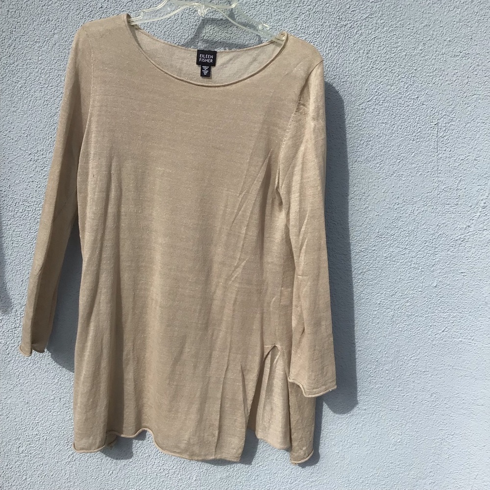 Eileen fisher size medium tunic linen blend long sleeve. Color beige.